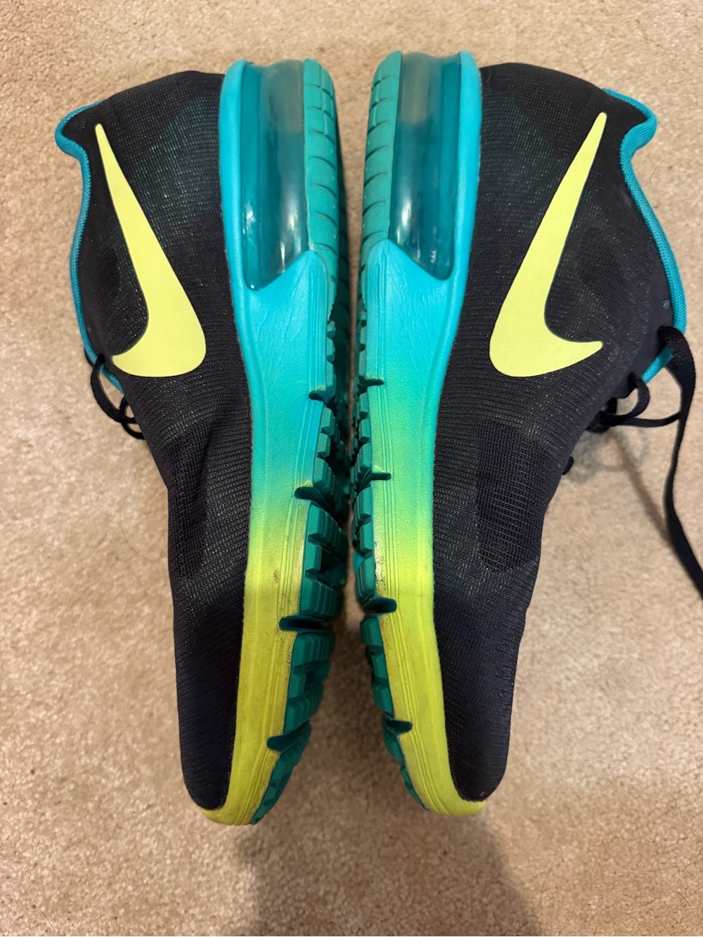 Women’s Nike Air Max Athletic Shoes- Size 9